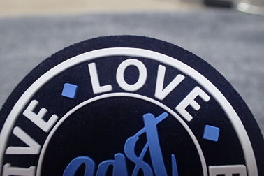 Sablon Pakaian Microfiber Rubber Logo Patch