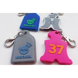 Silicone Dog Tag Keychain Hadiah Promosi yang Dipersonalisasi Logo Berutang Non-Beracun