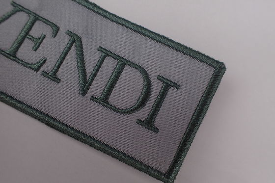 Pembuat Logo Kustom Lencana Bordir Applique Patch Bunga Untuk Pakaian