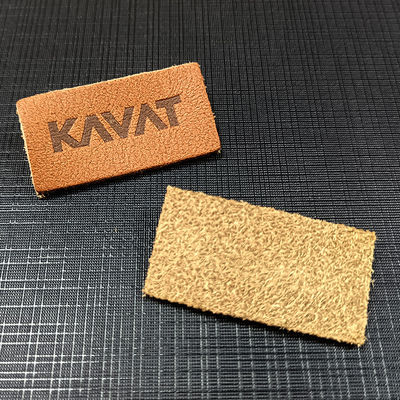 Patch Kulit Imitasi Timbul Kustom Label Panas Tekan Untuk Jeans Denim