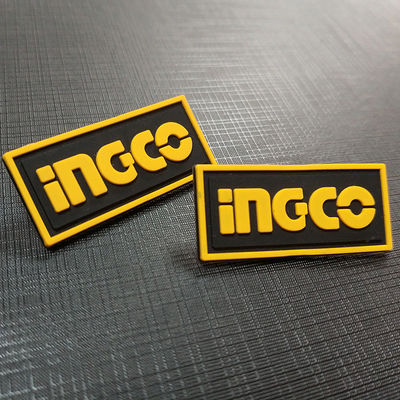 Pakaian OEM 3D Pvc Patch Sweatshirt Tag Gantung Label Pakaian Logo Kustom