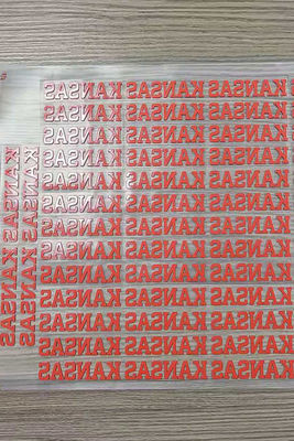 Label Pakaian Perpindahan Panas Karet Silikon 3D Kustom Untuk T Shirt