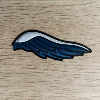 Setrika pada Lencana 3D Timbul Logo Nama Merek Patch TPU Lembut Untuk Pakaian