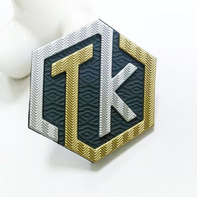 Nama Timbul Kustom Logo T Shirt Heat Transfer Label Tpu Untuk Garment