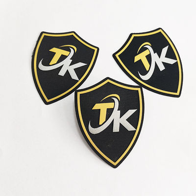 Fashion Custom Printed Embossed Patch 3D Color Tpu Label Untuk Garment