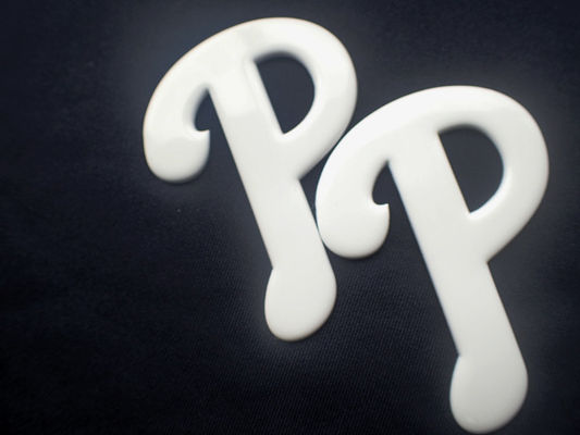 Shinny Dan Putih 3D Mengangkat TPU Heat Transfer Patch Desain Disesuaikan