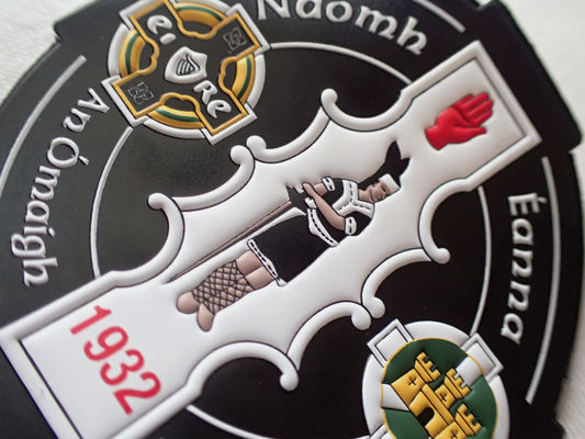 Lencana TPU Kustom Ramah Lingkungan 3D Timbul Logo Perpindahan Panas Untuk Pakaian