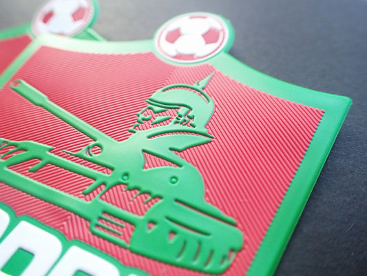 Logo Olahraga Sepak Bola 3D TPU Timbul Patch Untuk Pakaian Luar Ruangan