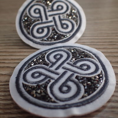 Patch Bordir Kustom Berlian Imitasi Dengan Desain Fashion