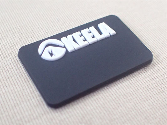 Kustom 3D Logo Karet PVC Patch Label Pakaian Untuk Pakaian Mirco Injection