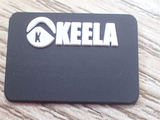 Kustom 3D Logo Karet PVC Patch Label Pakaian Untuk Pakaian Mirco Injection