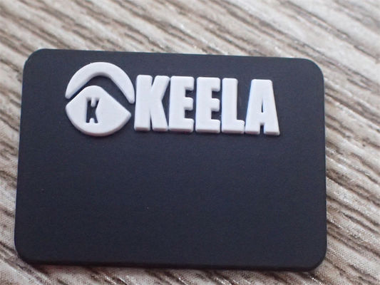 Kustom 3D Logo Karet PVC Patch Label Pakaian Untuk Pakaian Mirco Injection