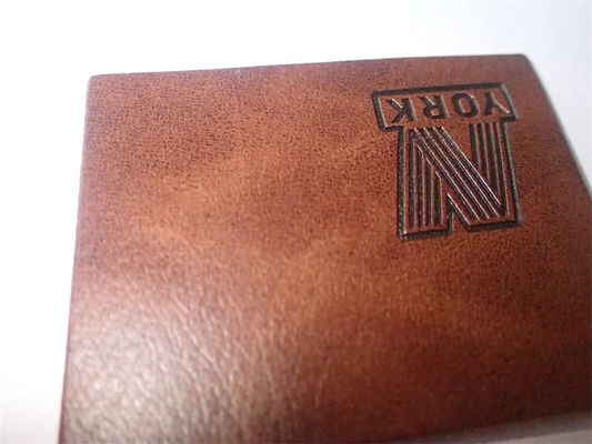 Pakaian Desain Label Kulit Kustom Tambalan Kulit Timbul Untuk Pakaian