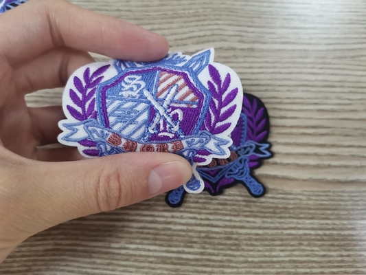 Label Tenunan Pakaian Lipat Kepadatan Tinggi Kustom Menggunakan Selvage Techincs