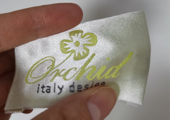 Label Tenunan Kepadatan Tinggi Kustom, Label Tenunan Pakaian Lipat