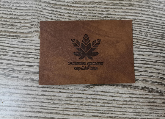 Menjahit Pakaian PU Kulit Patch Label Garment Logo Timbul