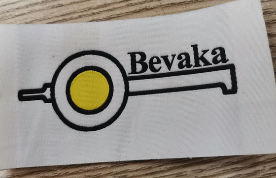 T Shirt Label Pakaian Tenun yang Dapat Dicuci Pemangkasan Selvage Untuk Pakaian