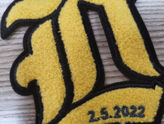 Pakaian Handuk Bordir Patch Selvage Heat Transfer Label