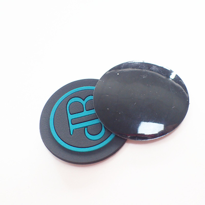 Logo PVC 3D Mengangkat Patch Logo Kustom Font Hijau Untuk Pakaian