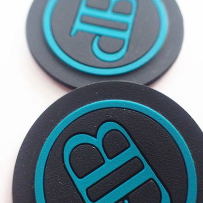 Logo PVC 3D Mengangkat Patch Logo Kustom Font Hijau Untuk Pakaian