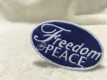 Label Seragam Keren Piring Bordir Unik Merawat Patch untuk Permukaan Flat Flat