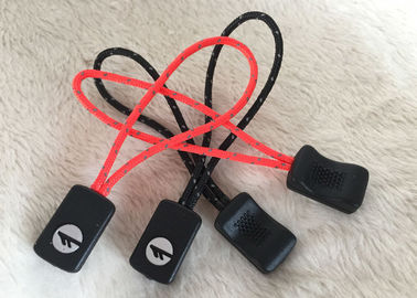Personalized 3d Logo Skiwear Olahraga Karet Zipper Puller Micro Injection