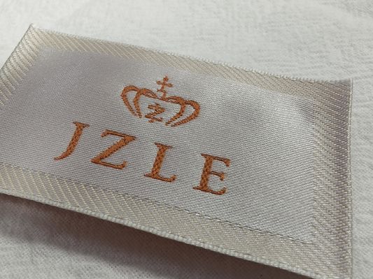 Patch Bordir Kustom Leher Tenun Kepadatan Tinggi Label Mewah Untuk Sepatu