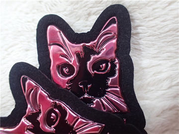 Patch Kulit Timbul Tahan Lama Merah Logo / Pakaian Label Kulit