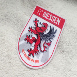 Pakaian Modern Besi Di Patch Perisai Bentuk Naga Logo Pencetakan Mewah Berkelompok Untuk Dekorasi Pakaian