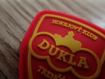 Patch Logo Karet Buatan Tangan Yang Dijahit Menjahit Dengan Gaya Tidak Beracun