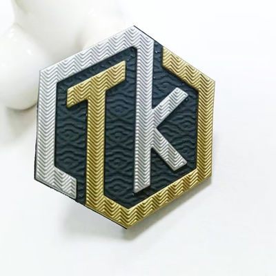 Nama Timbul Kustom Logo T Shirt Heat Transfer Label Tpu Untuk Garment
