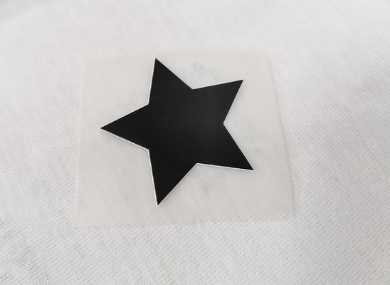 Label Pencetakan 3D Pakaian Perpindahan Panas Silikon Dengan Teknik Embossing
